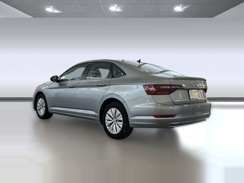 Used 2019 Volkswagen Jetta S w/ Driver Assistance Package FWD image 3