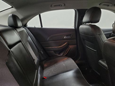 Used 2016 Chevrolet Malibu LT FWD image 19