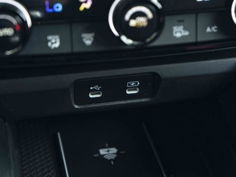 Used 2024 Honda Accord Touring image 34