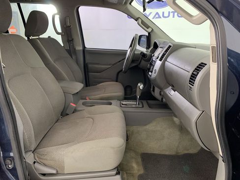 Used 2016 Nissan Frontier SV image 39