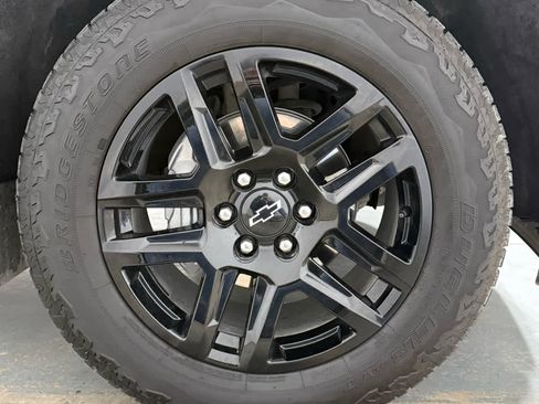 Certified 2025 Chevrolet Silverado 1500 RST w/ Z71 Off-Road Package image 12