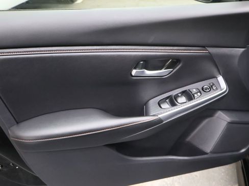 Used 2023 Nissan Sentra SR w/ Midnight Edition Package FWD image 15
