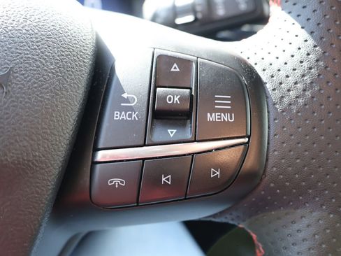 Used 2023 Ford Escape ST-Line Elite AWD/4WD image 17