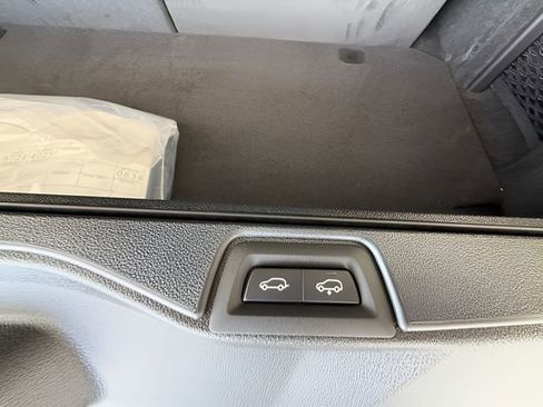 Used 2026 BMW X7 xDrive40i image 30