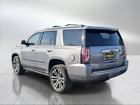 Used 2018 GMC Yukon Denali w/ Denali Ultimate Package AWD/4WD image 4
