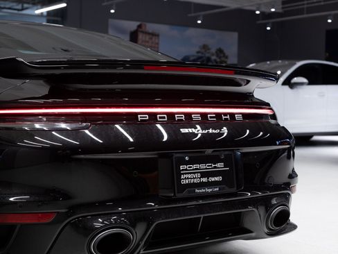 Certified 2025 Porsche 911 Turbo S AWD/4WD image 32