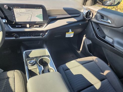 New 2026 Chevrolet Equinox LT w/ Midnight Edition image 19