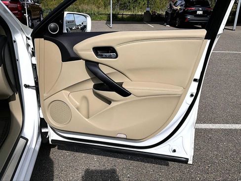 Used 2016 Acura RDX AWD w/ Advance Package image 22