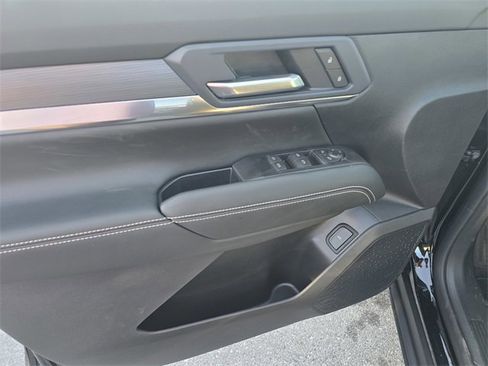 New 2026 GMC Acadia Denali image 19