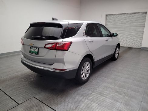 Used 2020 Chevrolet Equinox LT FWD image 9