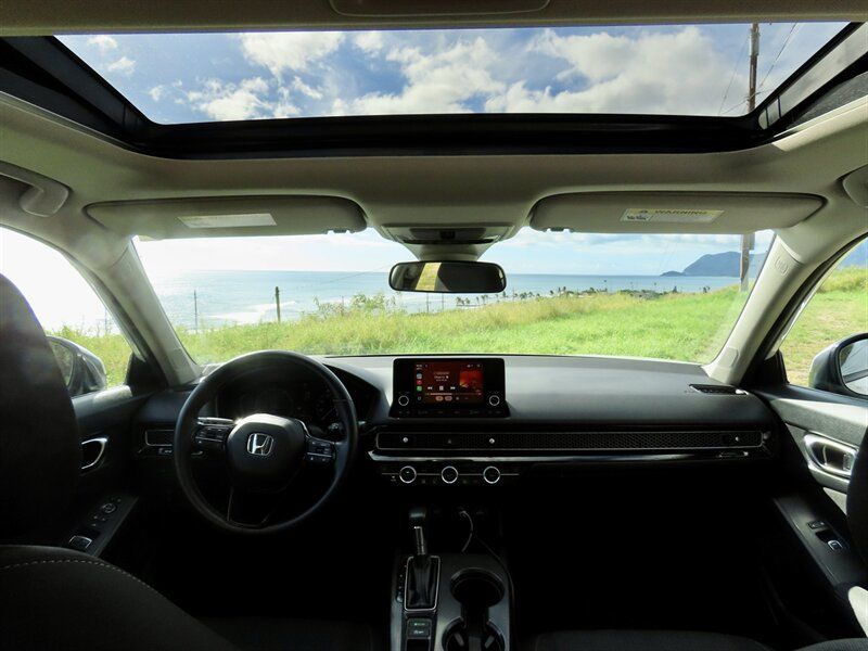 Used 2024 Honda Civic EX image 12