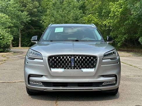 Used 2021 Lincoln Aviator Grand Touring w/ Elements Package Plus AWD/4WD image 8