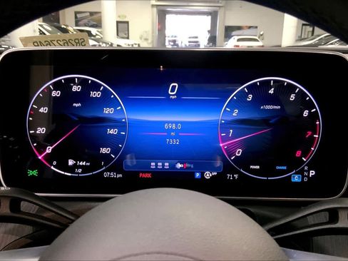 Used 2025 Mercedes-Benz C 300 Sedan image 24