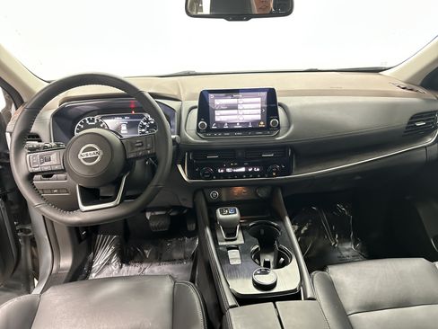 Used 2021 Nissan Rogue SL AWD/4WD image 29