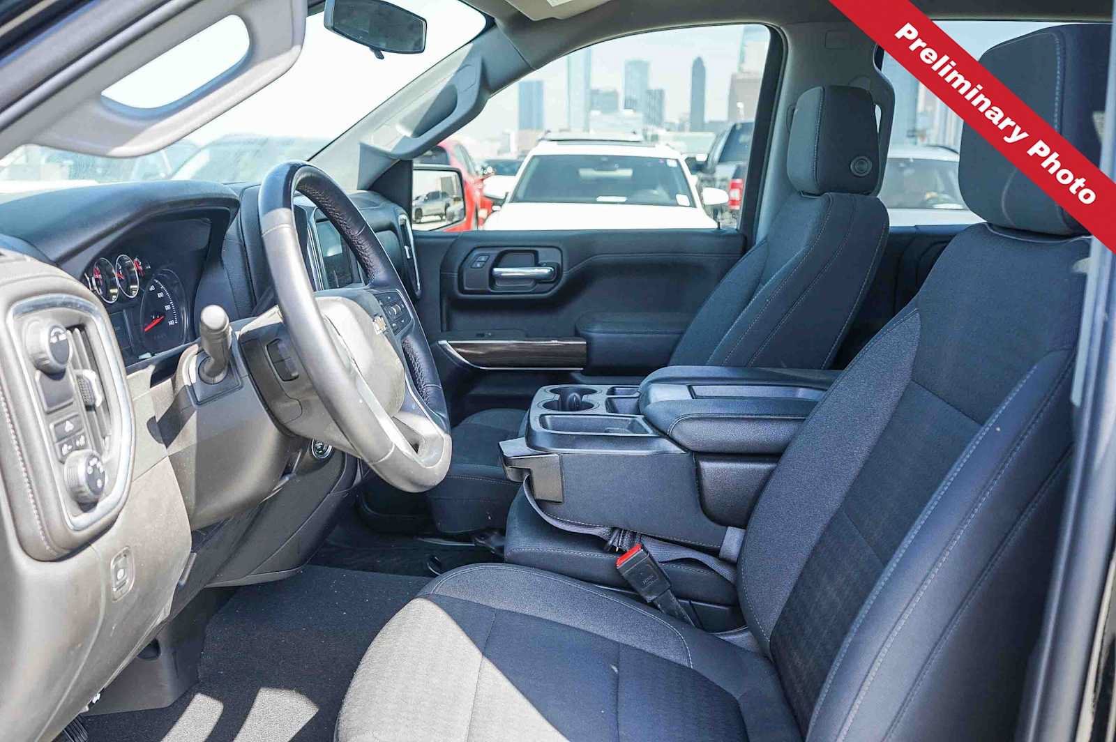 Used 2022 Chevrolet Silverado 1500 LT w/ Bed Protection Package RWD image 13