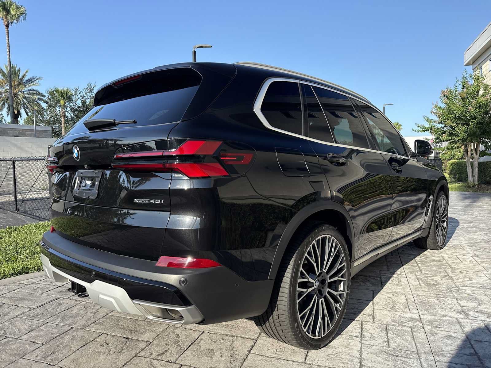 Used 2024 BMW X5 xDrive40i AWD/4WD image 5