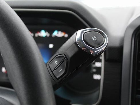 Used 2023 Ford F150 XLT image 17