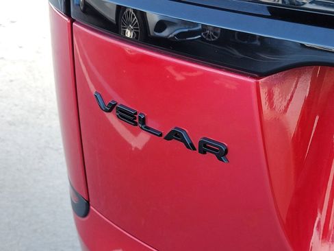 Used 2022 Land Rover Range Rover Velar S image 8
