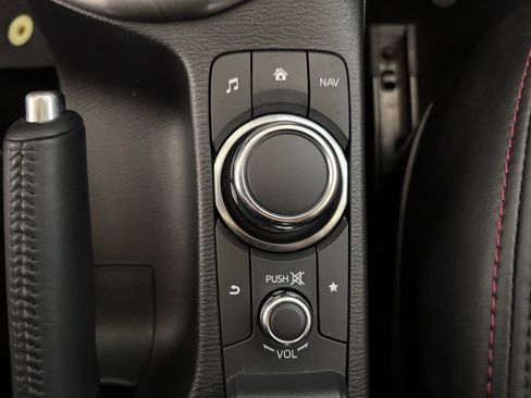 Used 2016 MAZDA CX-3 Touring image 26