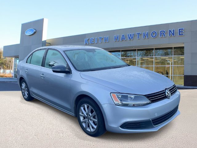 Used 2014 Volkswagen Jetta SE FWD image 1