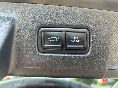 Used 2024 Kia Telluride SX Prestige w/ Towing Package AWD/4WD image 12