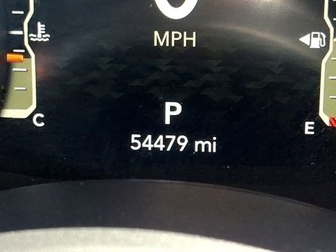 Used 2023 Jeep Wrangler Unlimited Rubicon w/ Dual Top Group image 18