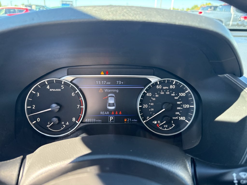 Used 2025 Nissan Altima 2.5 SV AWD/4WD image 16