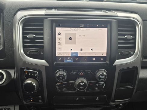 Used 2022 RAM 1500 Classic Warlock AWD/4WD image 9