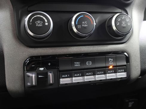 Used 2022 RAM 3500 Tradesman AWD/4WD image 48