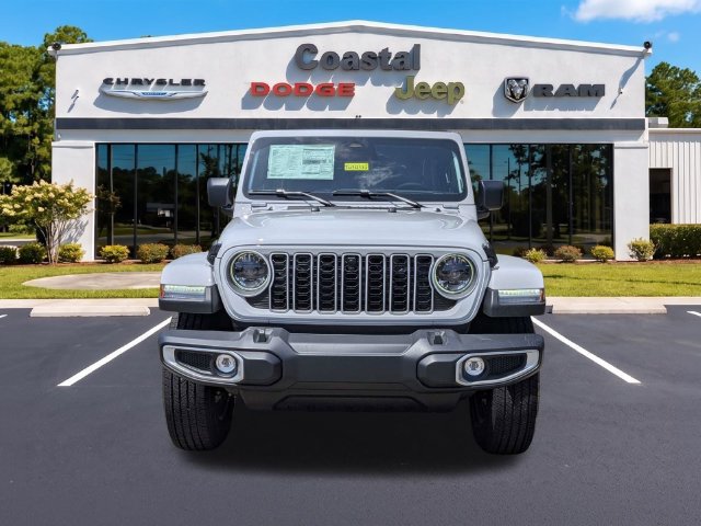 New 2026 Jeep Wrangler Unlimited Sahara AWD/4WD image 9