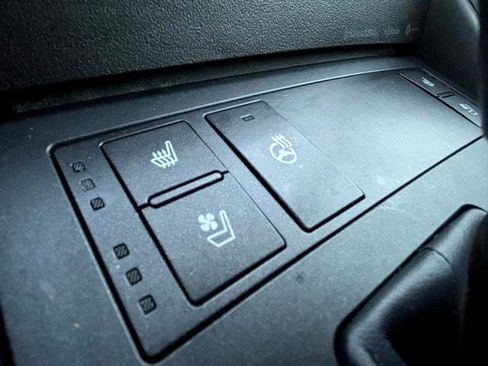 Used 2025 Lexus IS 300 w/ Premium Package image 25