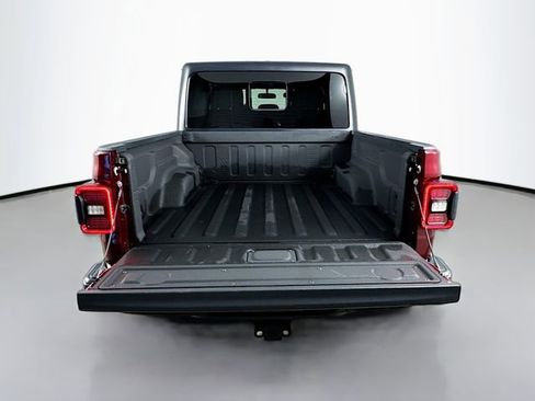 Used 2021 Jeep Gladiator Sport AWD/4WD image 28