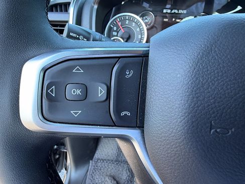 Used 2025 RAM 1500 Big Horn AWD/4WD image 28