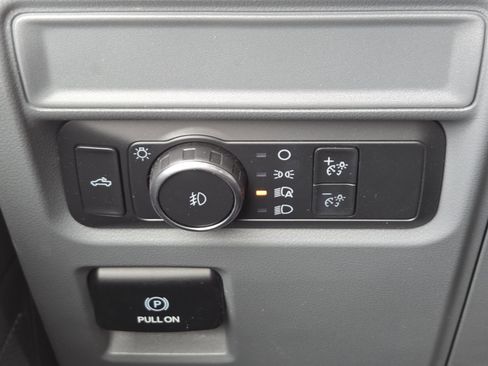 Used 2023 Ford F150 XLT image 21