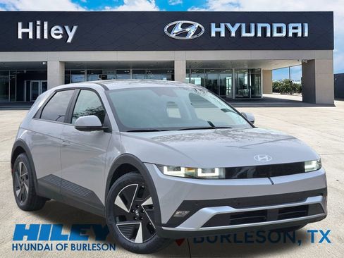 New 2026 Hyundai Ioniq 5 SE image 2