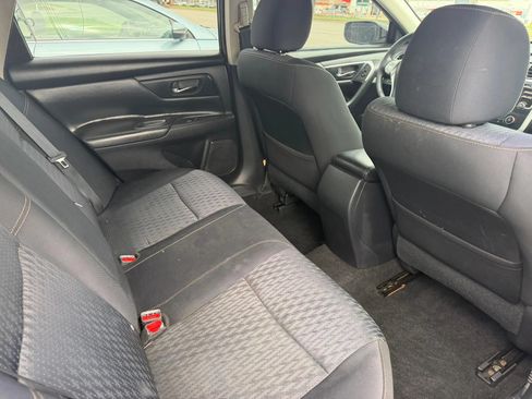 Used 2016 Nissan Altima 2.5 S w/ Power Driver Seat Package FWD image 17