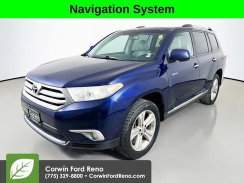 Used 2013 Toyota Highlander Limited AWD/4WD image 3