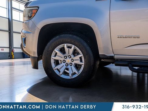 Used 2017 Chevrolet Colorado LT w/ LT Convenience Package RWD image 30