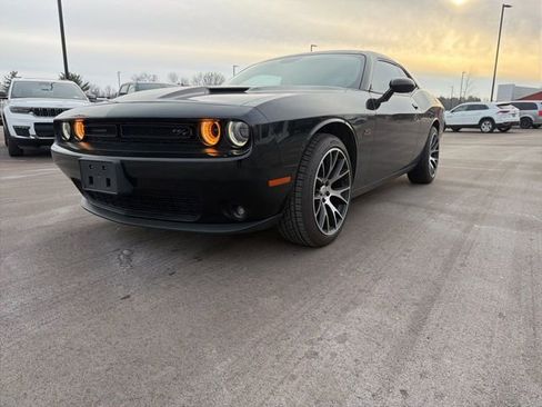 Used 2018 Dodge Challenger R/T w/ Blacktop Package image 1