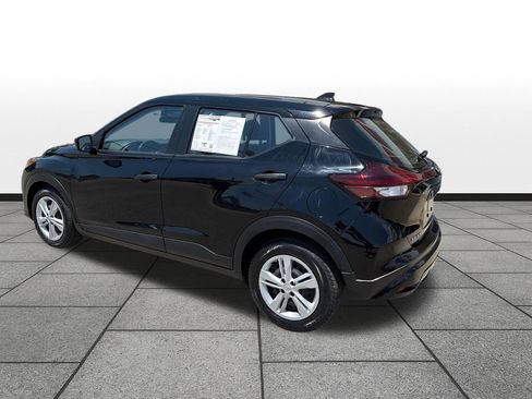 Used 2024 Nissan Kicks S FWD image 3