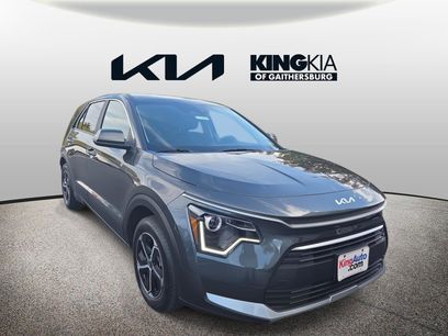 Certified 2025 Kia Niro LX