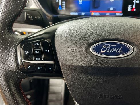 Used 2023 Ford Escape ST-Line image 18