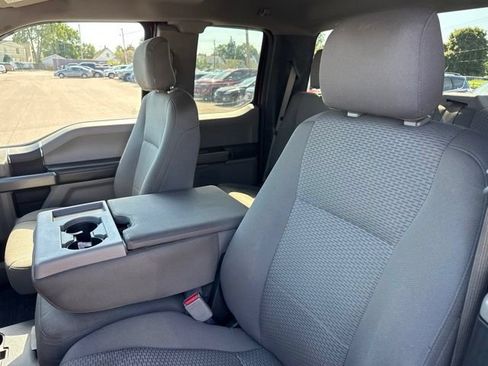 Used 2016 Ford F150 XLT AWD/4WD image 9