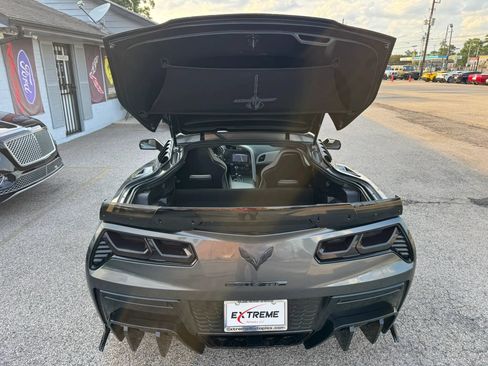 Used 2018 Chevrolet Corvette Stingray Coupe w/ 3LT Preferred Equipment Group RWD image 37