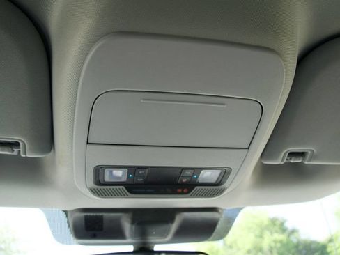 Certified 2025 Ford F250 XLT w/ FX4 Off-Road Package AWD/4WD image 29