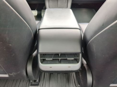 Used 2023 Tesla Model 3 Performance AWD/4WD image 27