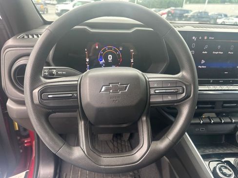 Used 2023 Chevrolet Colorado Trail Boss AWD/4WD image 13