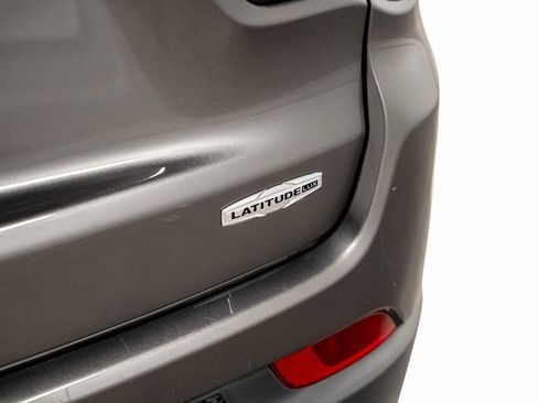 Used 2022 Jeep Compass Latitude w/ Sun and Sound Group image 23