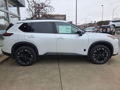 New 2026 Nissan Rogue SV image 19
