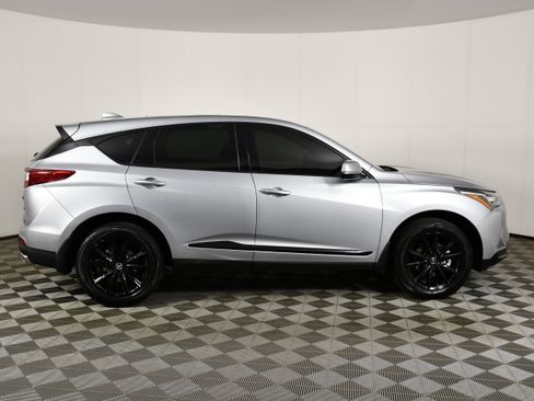 Certified 2025 Acura RDX SH-AWD image 5